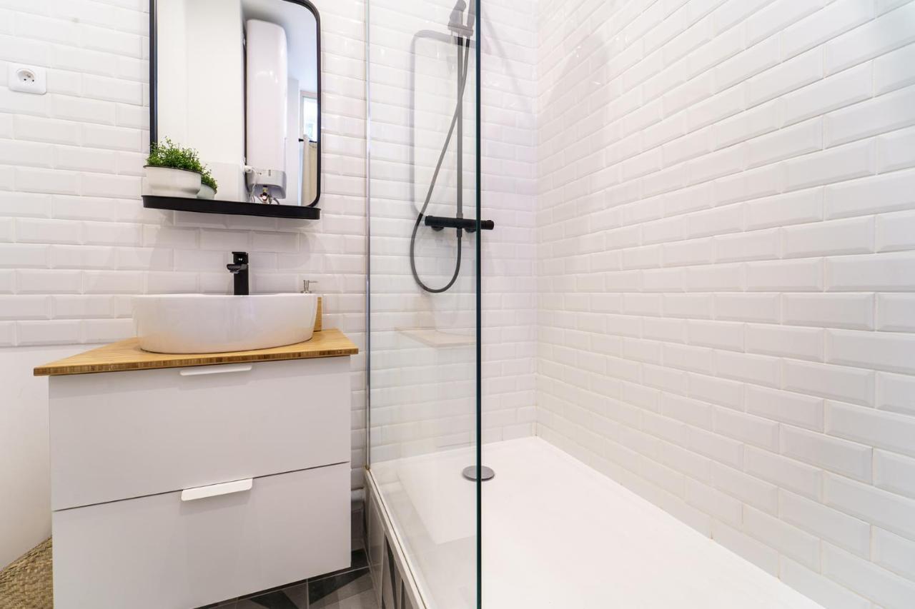 Parisuites Central Canal Saint Martin Chic & Design & Cosy Екстер'єр фото